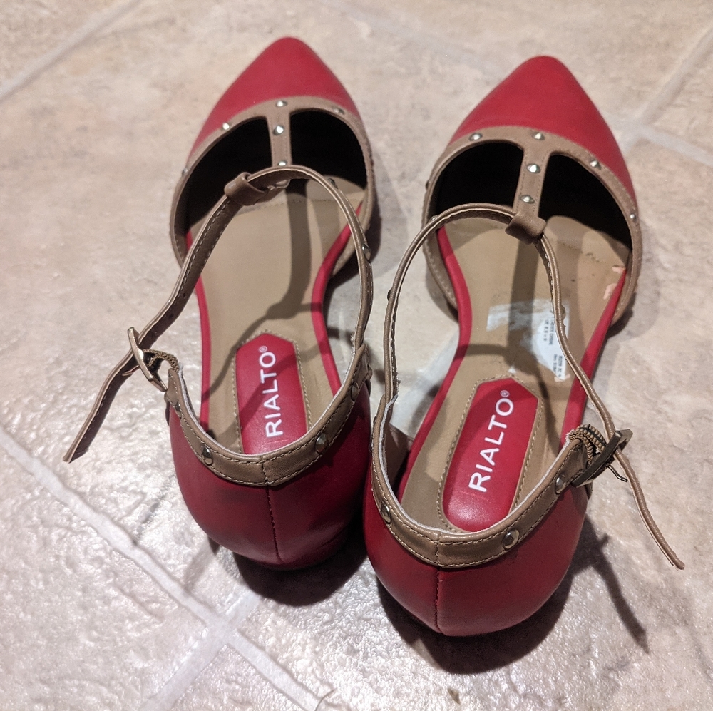 Red flats